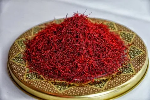 تصویر 4 از زعفران مشهد با کیفیت معروف و عطر قوی